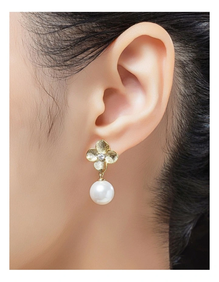 GJEE113M - FLOWER WITH PEARL DROP image 3