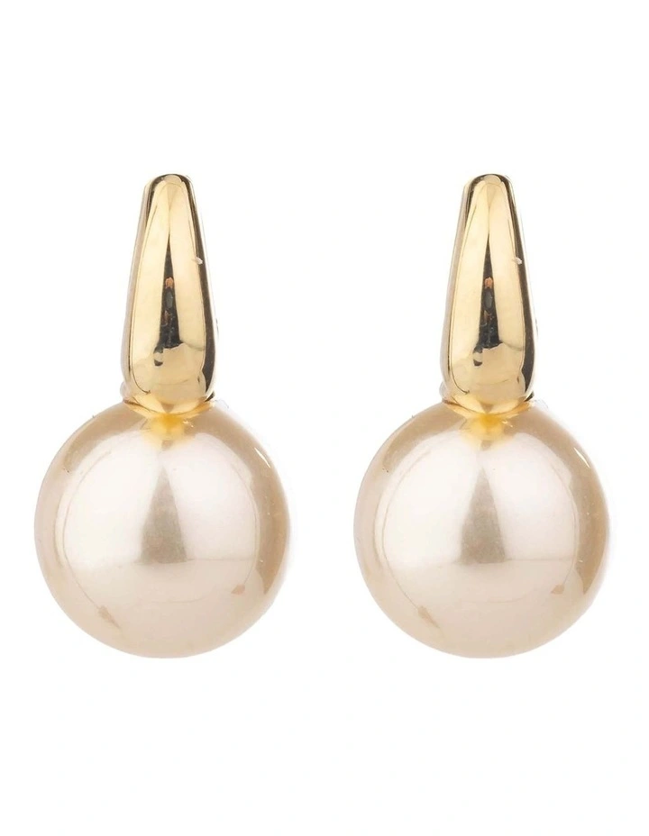 Huggie With Round Pearl Earrings GJEE120M in Gold image 1