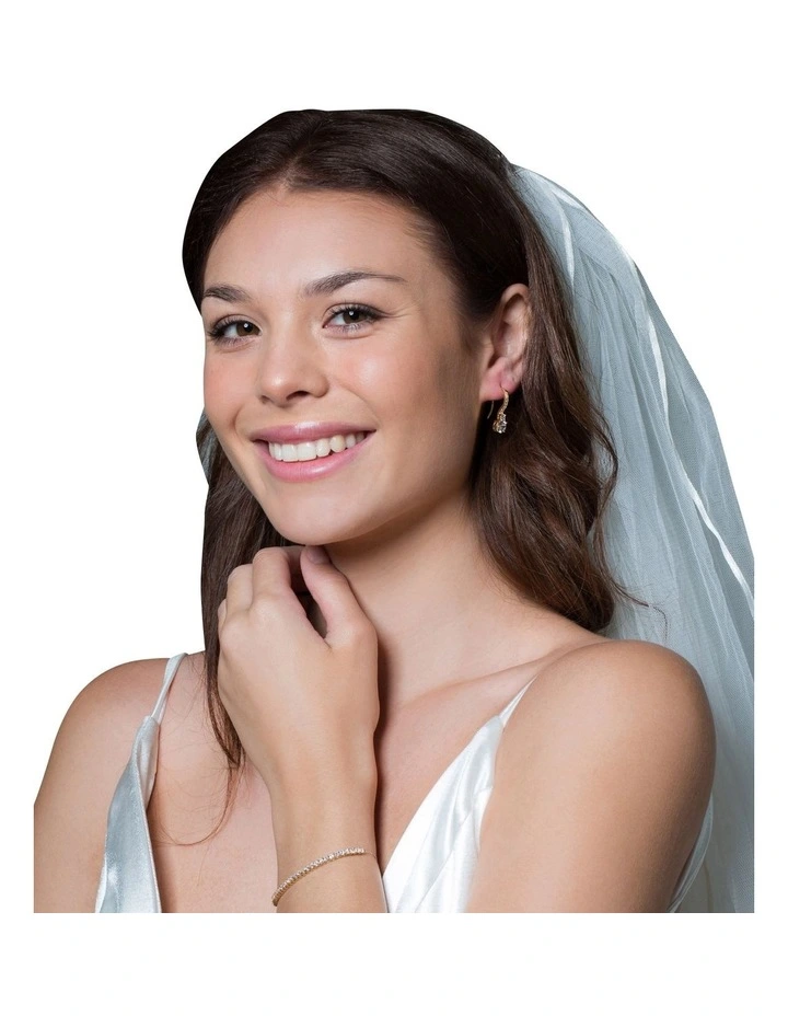 Iconic Bridal Daphne Gold Earrings image 3