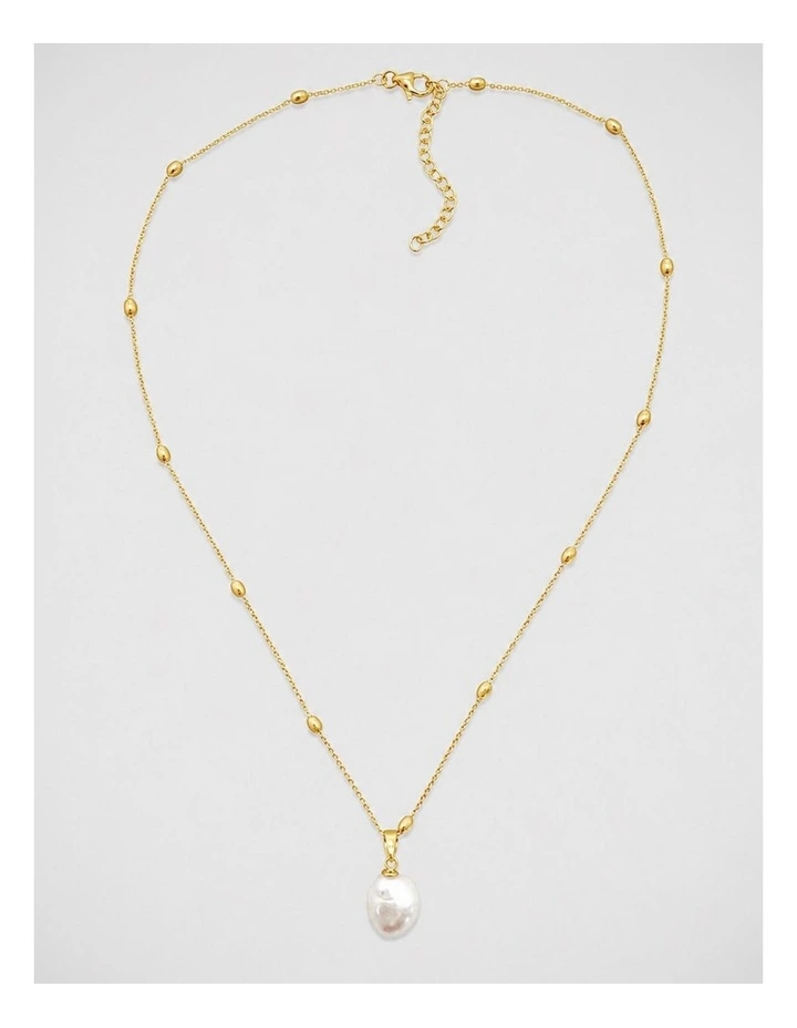 14ct Station Chain & Pearl Pendant in Gold image 3