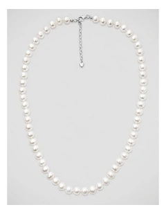 Classic Pearl Necklace in White