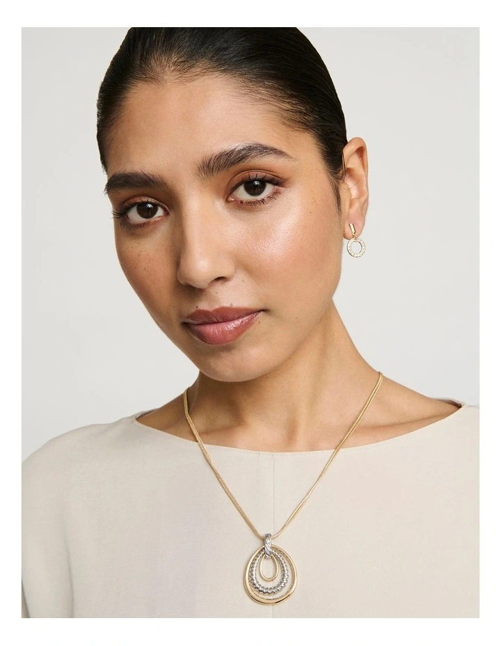 Twisted Teardrop Pendant Necklace in Multi image 2