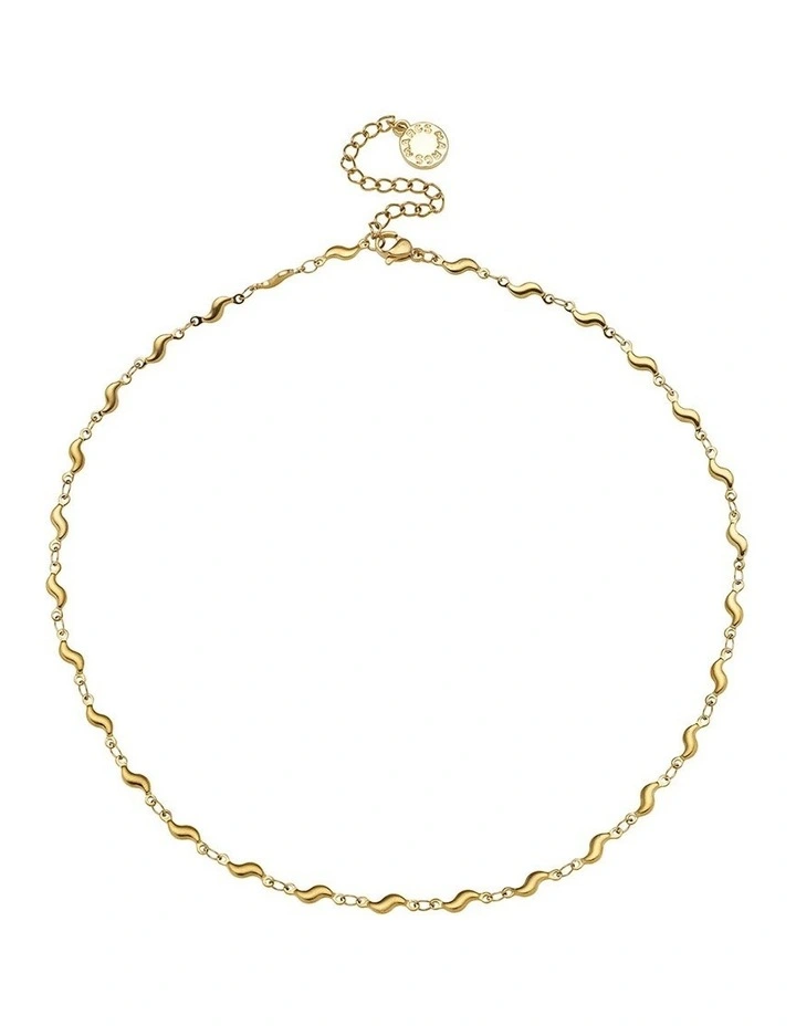 Twist Link Necklace in Gold image 1