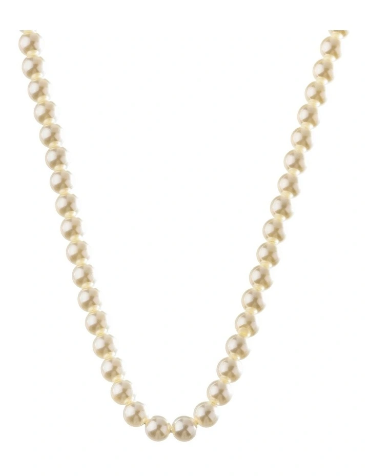 Pearl Necklace image 2