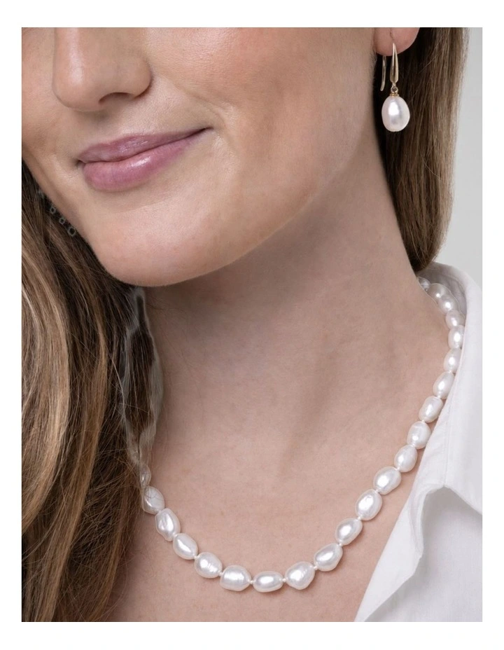Unique Baroque Pearl Necklace image 2