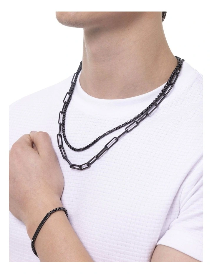 Bold Chain in Black image 3