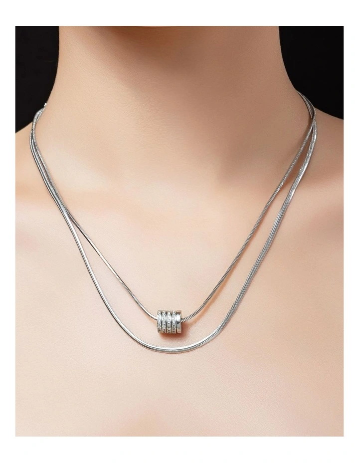 Snake Chain With Barrel Pendant GJNE003M in Silver image 3