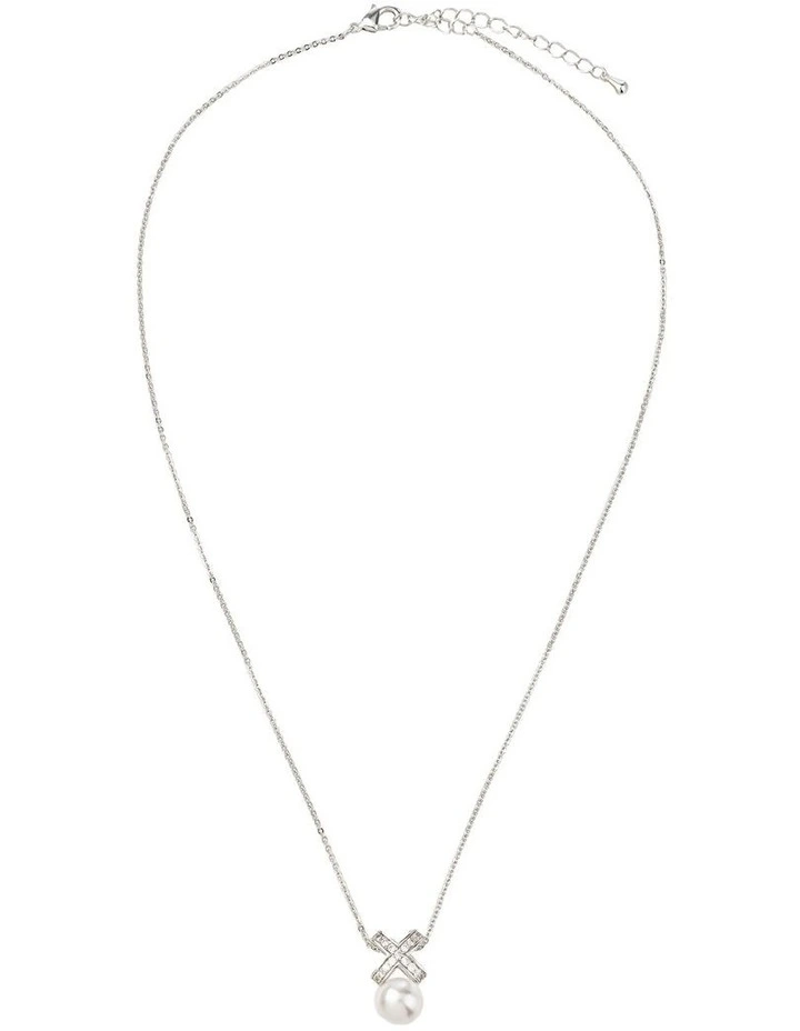 Chain Necklace With Cz Cross And Pearl Gjne004M in Silver image 1