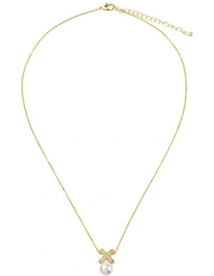 Gjne004M - Chain Necklace With Cz Cross And Pearl in Gold