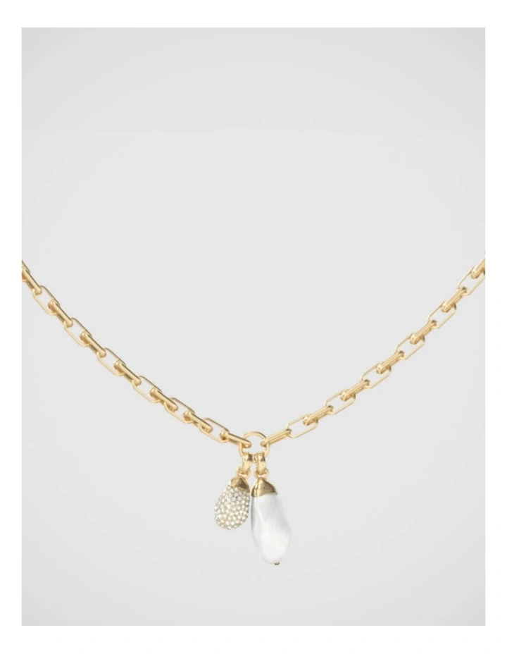 Guess Jewellery Pearly Gold Necklace image 2