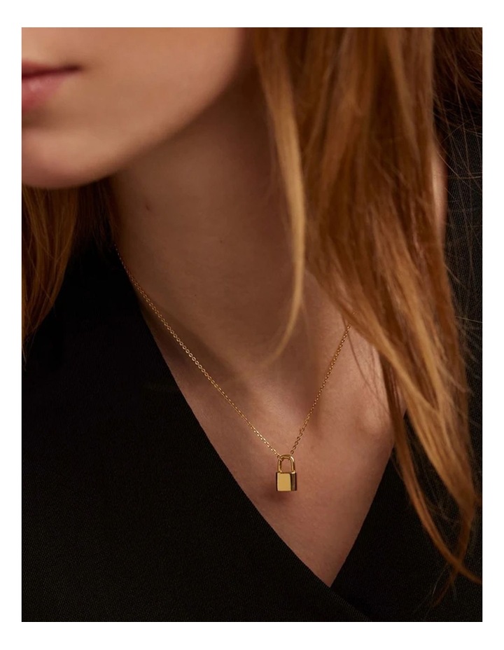 Women's Necklaces | Gold, Silver 