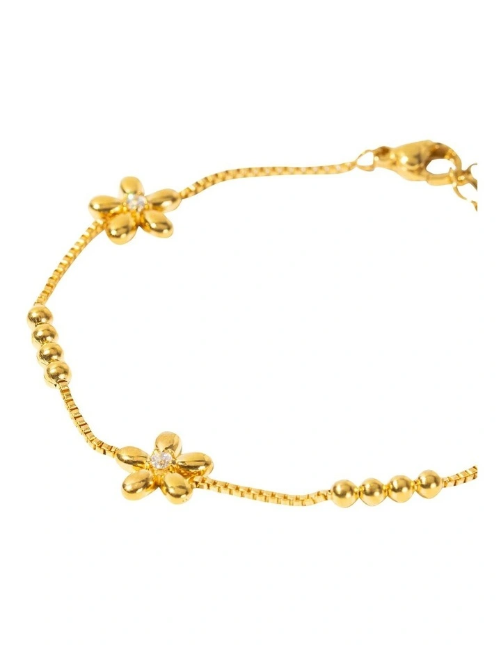 Tiny Flower Bracelet in Gold image 2