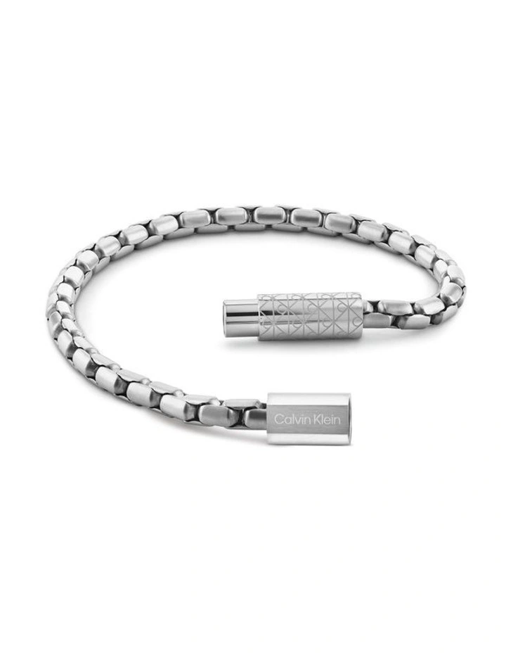 Contoured Barrel Stainless Steel Chain Bracelet in Silver image 2
