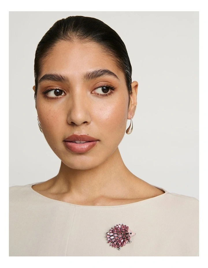 Decorative Hedgehog Motif Brooch in Pink image 3