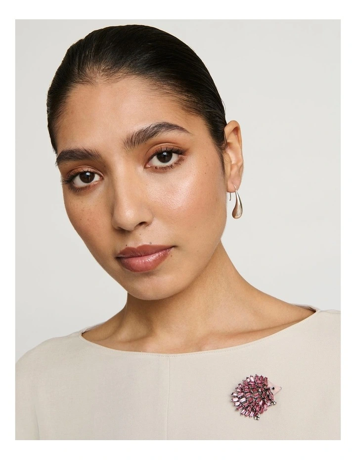 Decorative Hedgehog Motif Brooch in Pink image 4