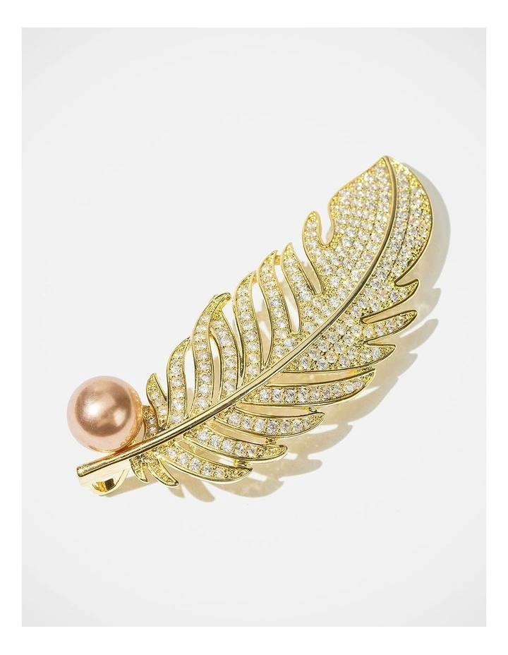 Barcs Golden Spring Brooch in Gold image 1