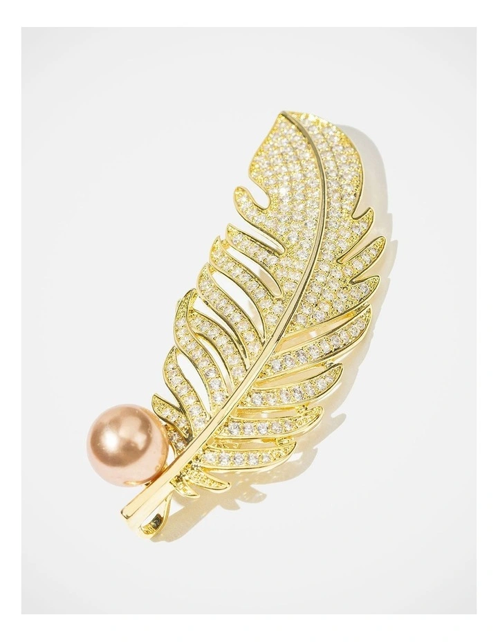 Barcs Golden Spring Brooch in Gold image 2