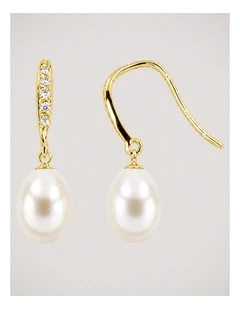 Brilliant Pearl Hook Earrings in Multi