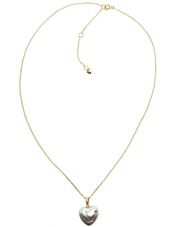 Unique Heart Pearl Pendant Necklace in Multi image 4