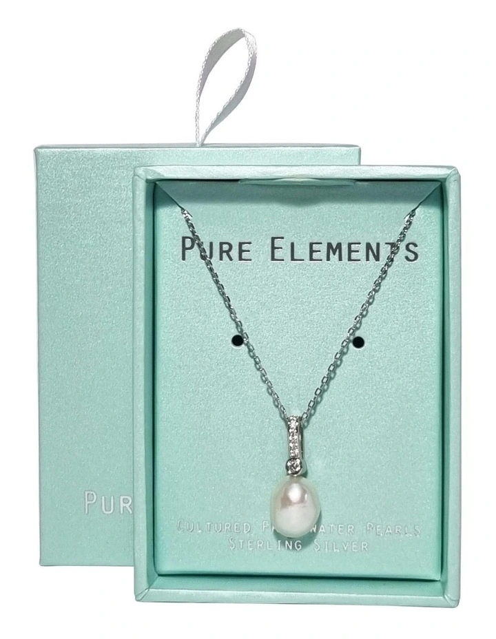 Brilliant Baroque Pearl Pendant Necklace in White image 1