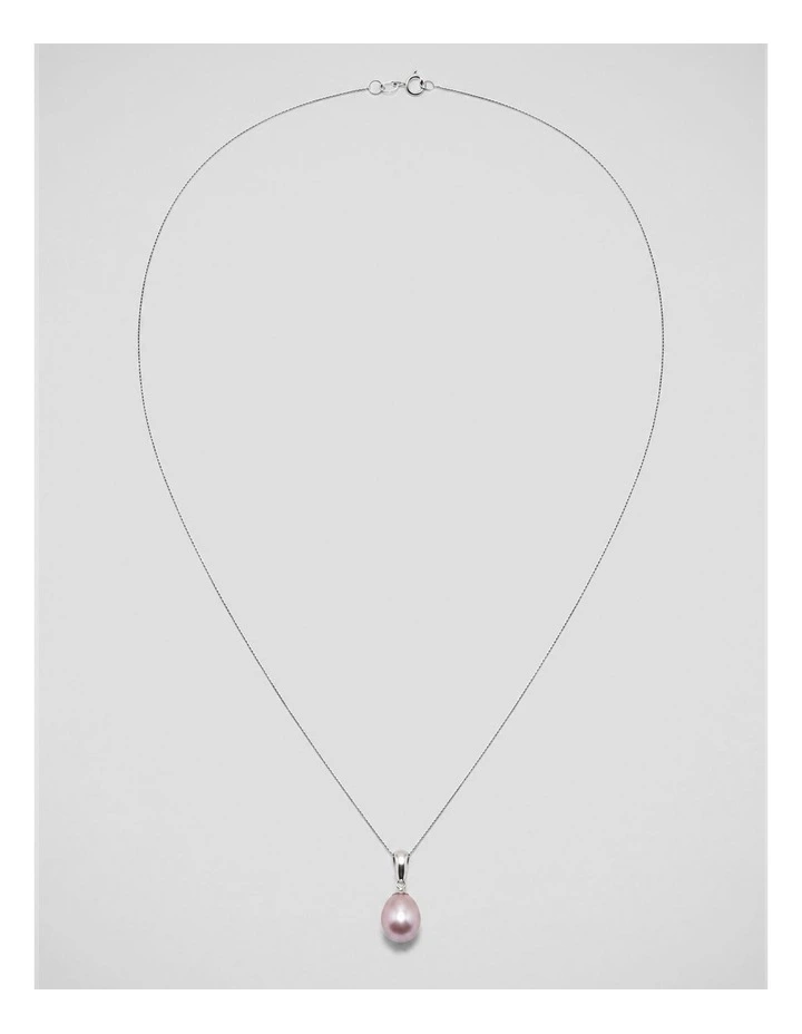 Cherish Natural Pendant Necklace in Rose image 1