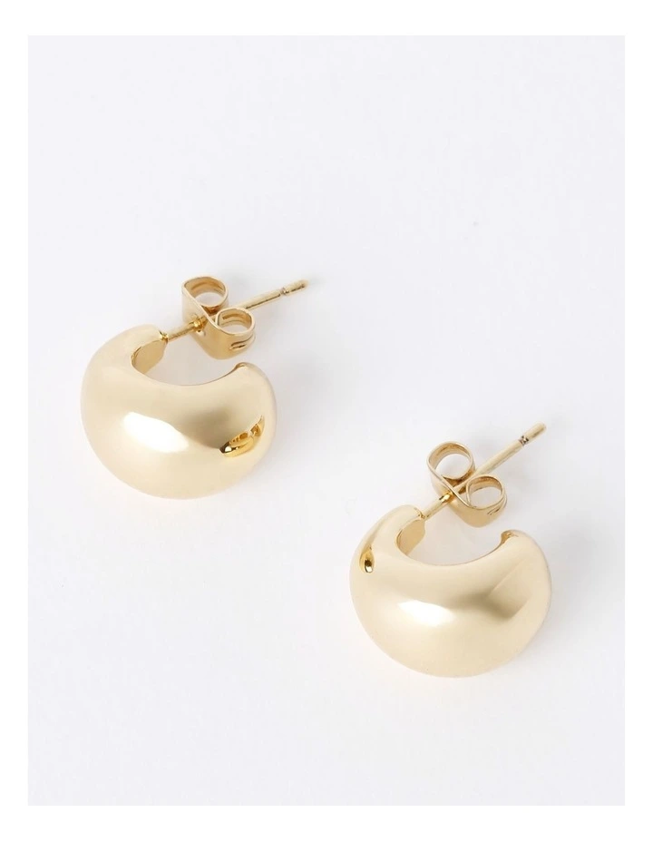 Rounded Hoop Earring in Gold image 1