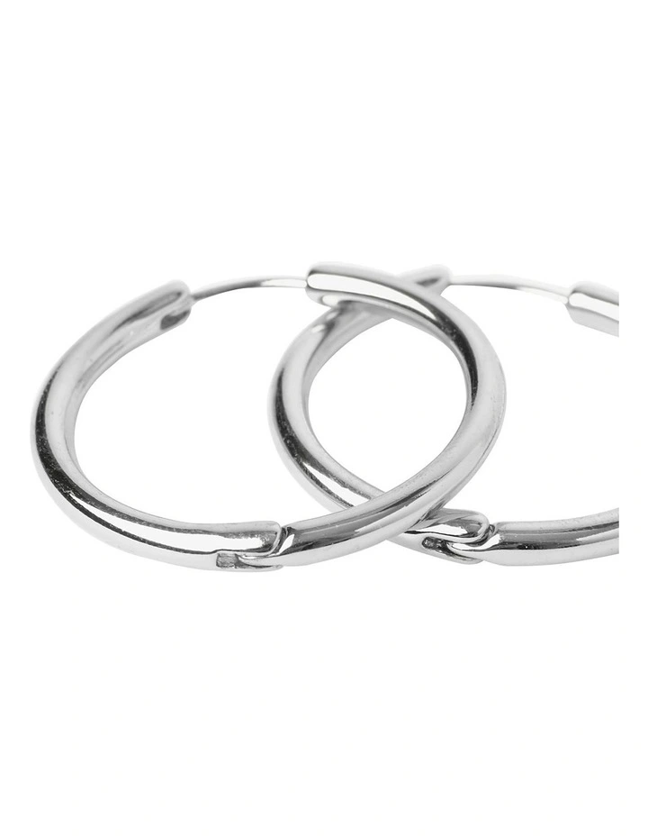 Classic Hoop Earring in Silver image 3