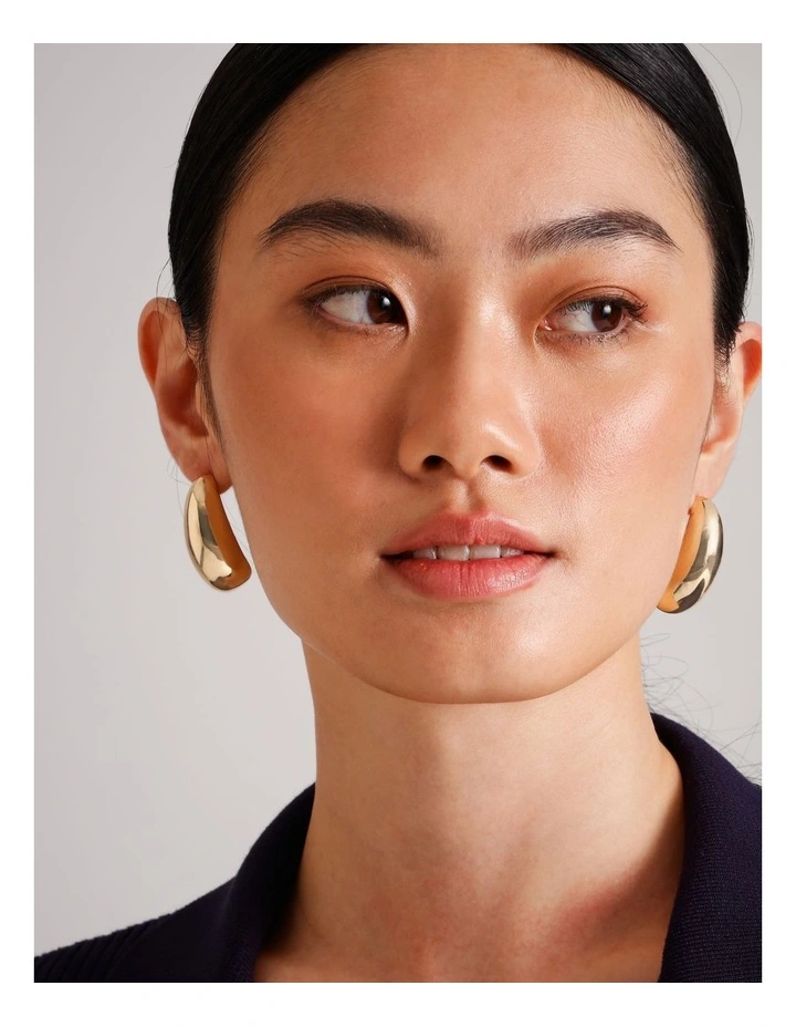 Large Hollow Hoop Earring in Gold image 2