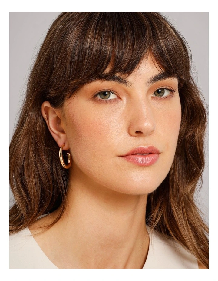 Skinny Hoop Earring in Gold image 4
