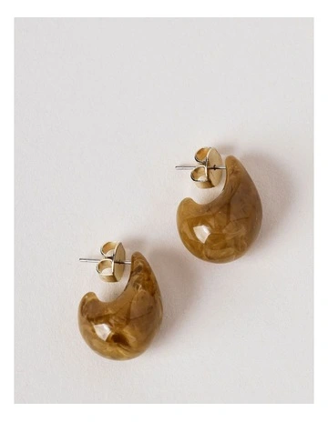 Huggie Earrings in Amber