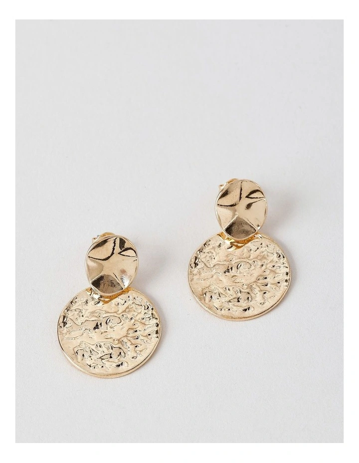 Beaten Sundisc Drop Earrings in Gold image 1