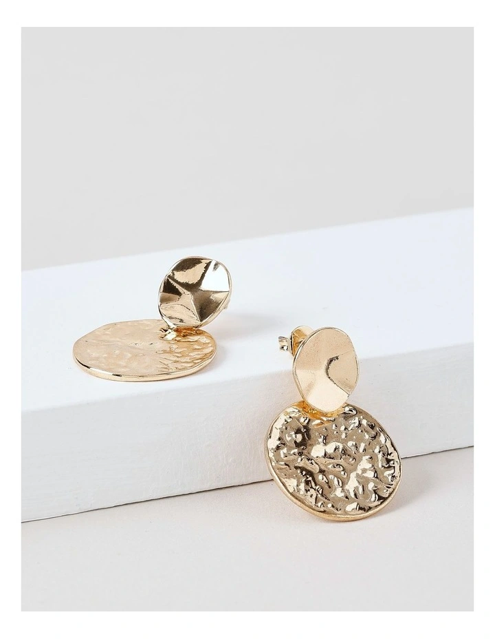 Beaten Sundisc Drop Earrings in Gold image 2