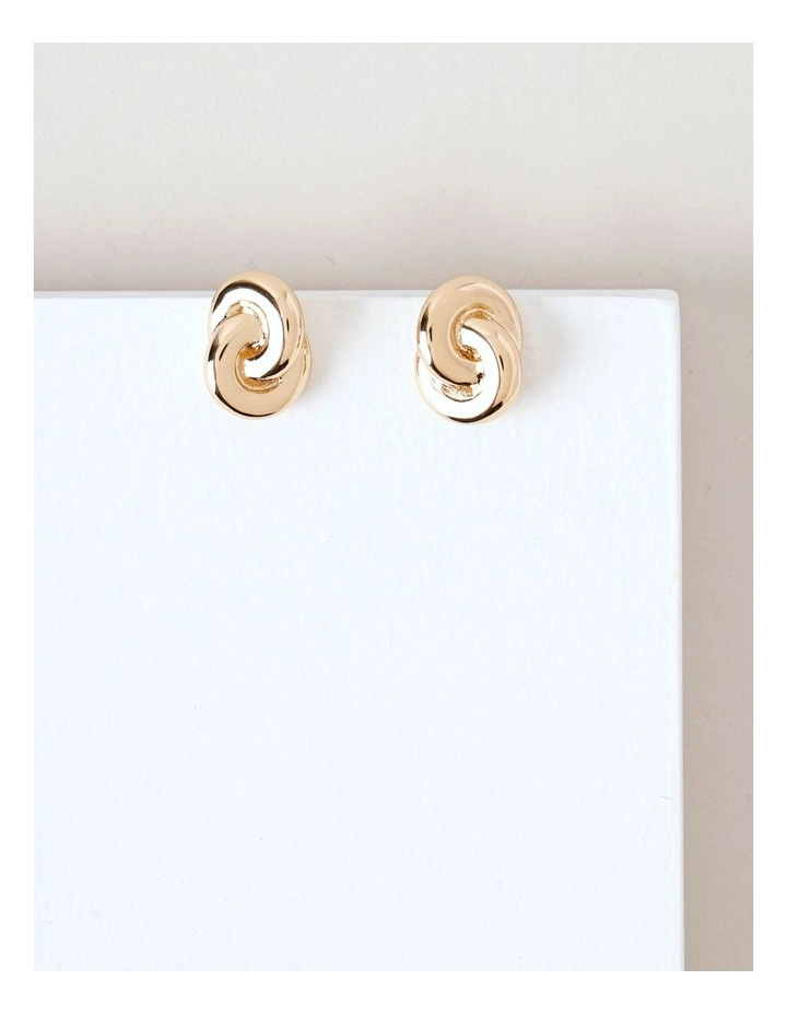 Interlocked Rings Earrings in Gold image 3