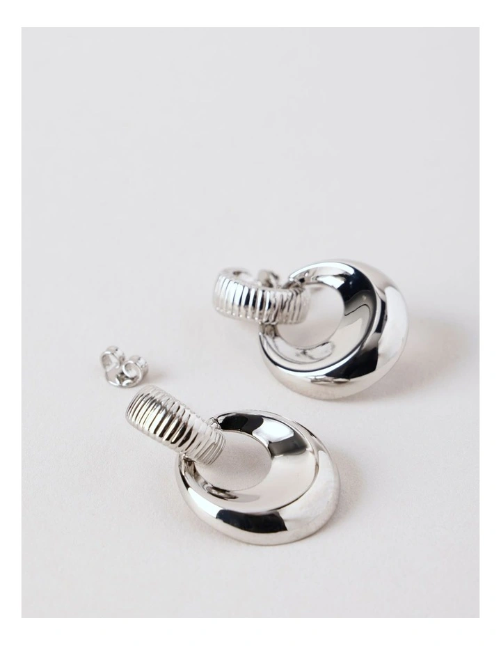 Textured Doorknocker Earrings in Silver image 1