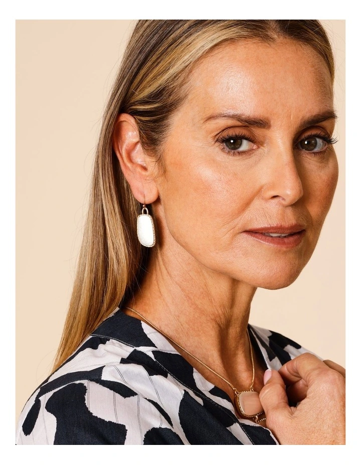 Drop Earring in Gold/Silver image 2