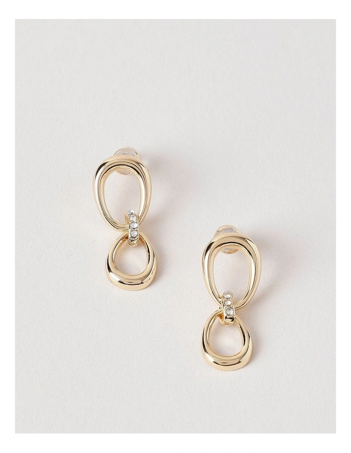 Link Earrings in Gold image 3