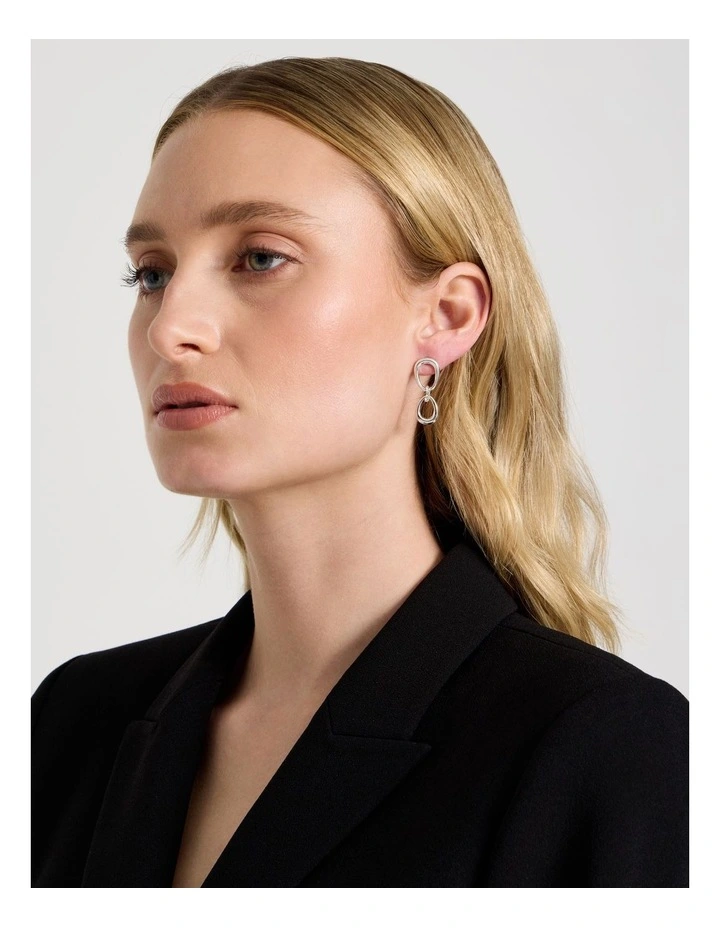 Link Earrings in Silver image 2