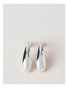 Drop Earrings in Silver