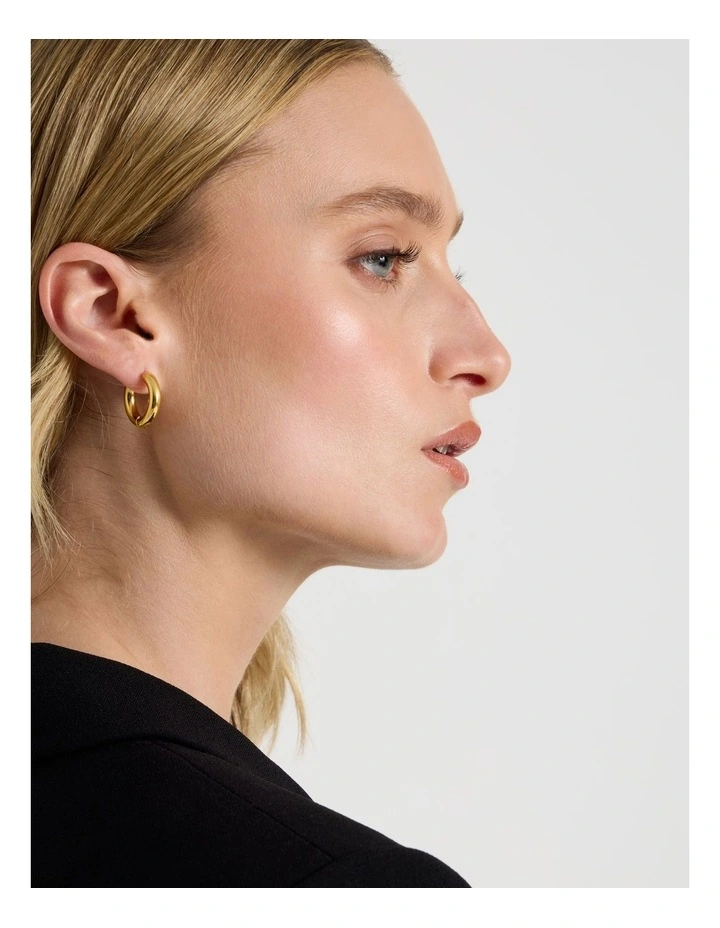 Medium Hoop Earrings Gold image 2