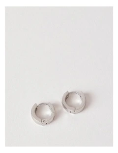 Bevelled Edge Huggies in Rhodium