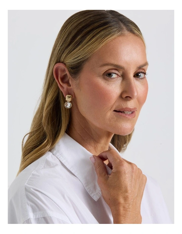 Diamante Stud in Gold image 4