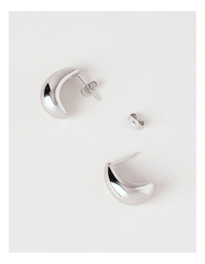 Curved Earring in Rhodium image 2