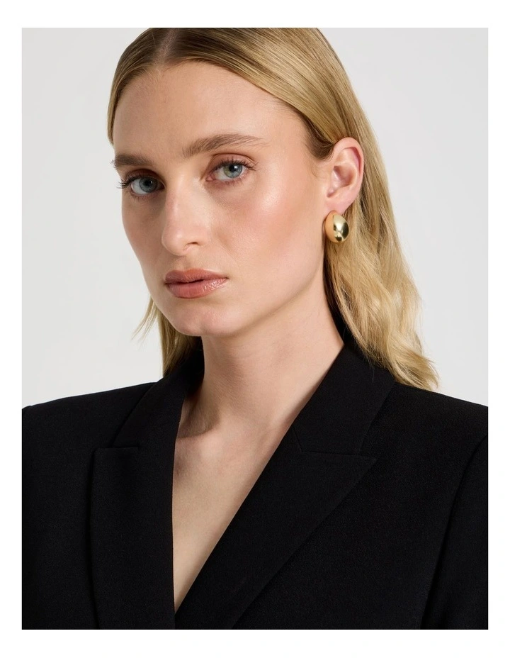 Round Hoops in Gold image 2