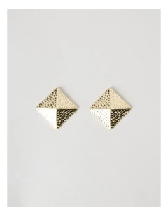Hammered Pyramid Stud in Gold