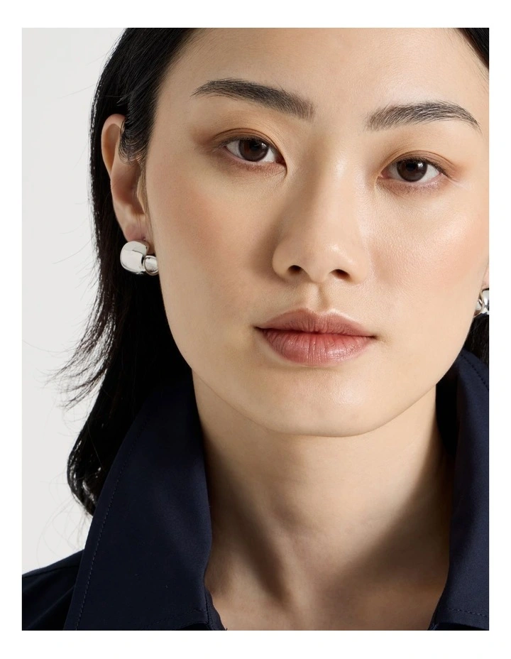 Curved Stud Earrings in Silver image 4