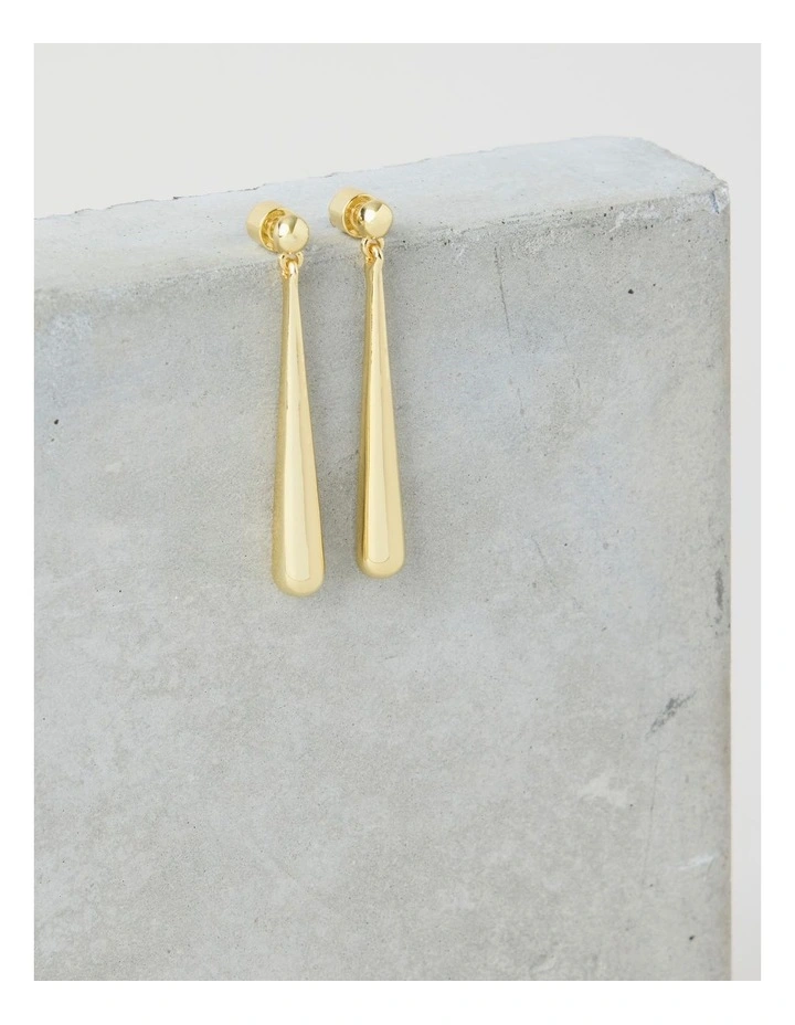 Metal Tear Drop Earring in Gold image 1