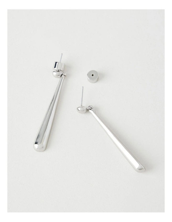 Metal Teardrop Earrings in Silver image 3