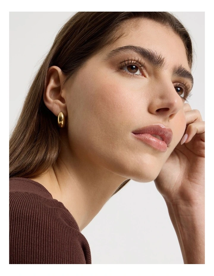 Waterproof Curved Earrings in Gold image 2