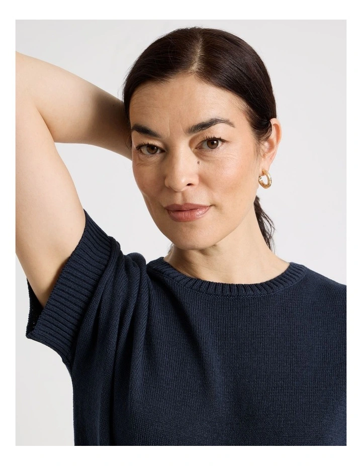 Matte Hoop Earrings 2-Pack in Gold image 2