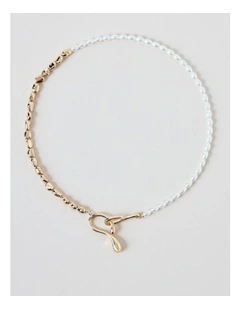 Pearl Metal Pendant Drop Necklace in Gold